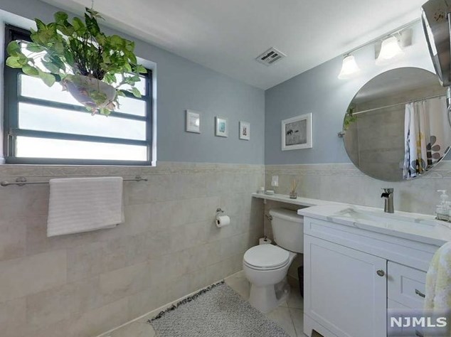 4301 Park Ave #7e, Union City, NJ 07087