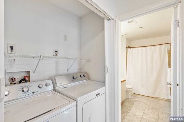 1 Vaughan Dr, Newark NJ  07103-3458 exterior