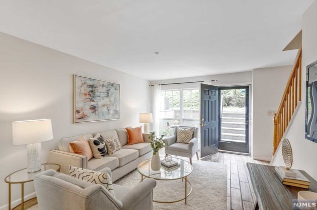 1 Vaughan Dr, Newark NJ  07103-3458 exterior