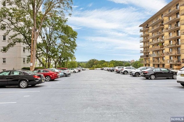 280 Prospect Ave, Hackensack NJ  07601-7715 exterior