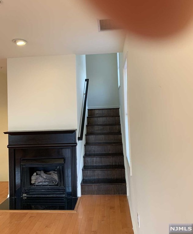 153 George Russell Way, Clifton NJ 07013-2677 exterior