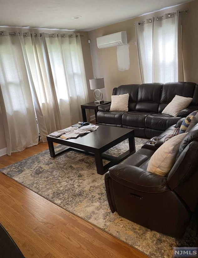153 Maplewood Ave, Clifton NJ  07013-1127 exterior
