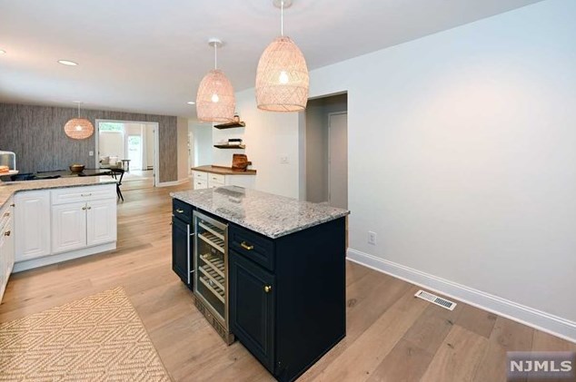 233 Fondiller St, Westwood NJ  07675-5557 exterior