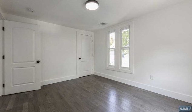 10 Orchard St, Hillsdale NJ  07642-2013 exterior