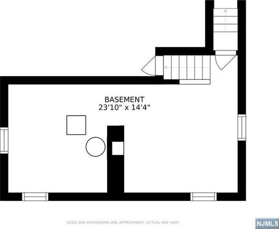 10 Orchard St, Hillsdale NJ  07642-2013 exterior