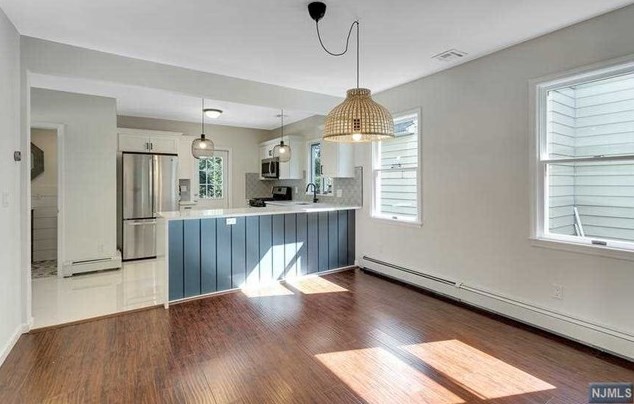 75 Prospect Pl, Rutherford NJ  07070-1112 exterior