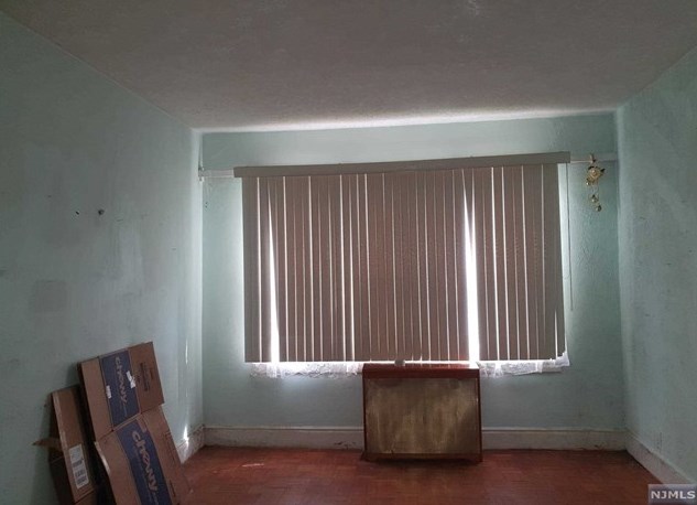 124 30th St, Paterson NJ  07514-1856 exterior