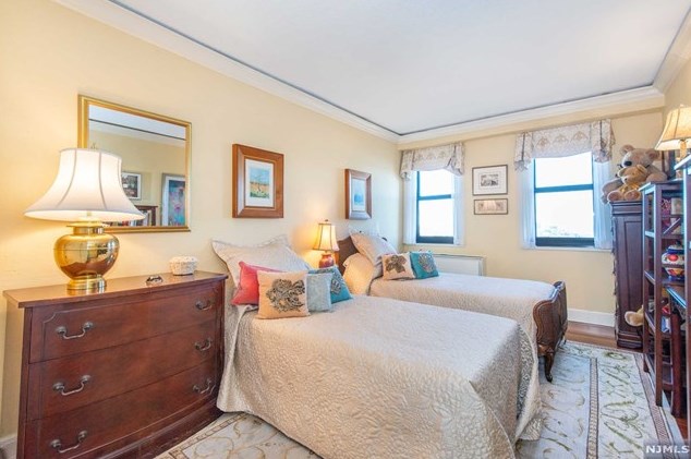 7855 Boulevard E #29c, North Bergen, NJ 07047