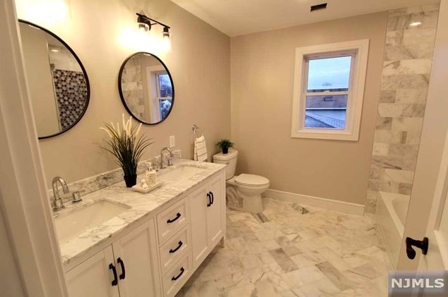 509 Forest Ave, Lyndhurst NJ  07071-2437 exterior