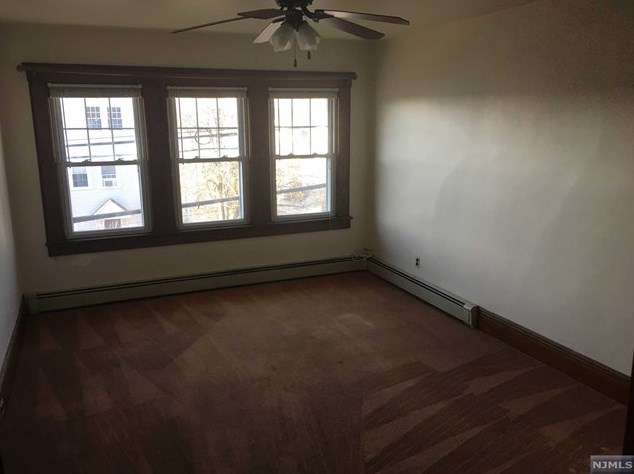 47 Prospect St, Lodi NJ  07644-2336 exterior