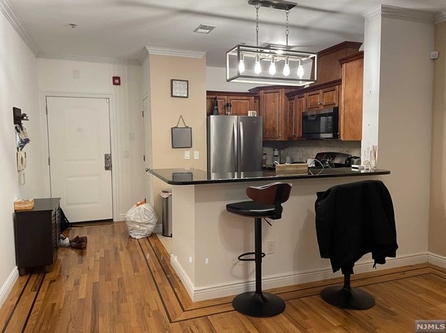 29 Freeman St, Newark NJ  07105-3739 exterior