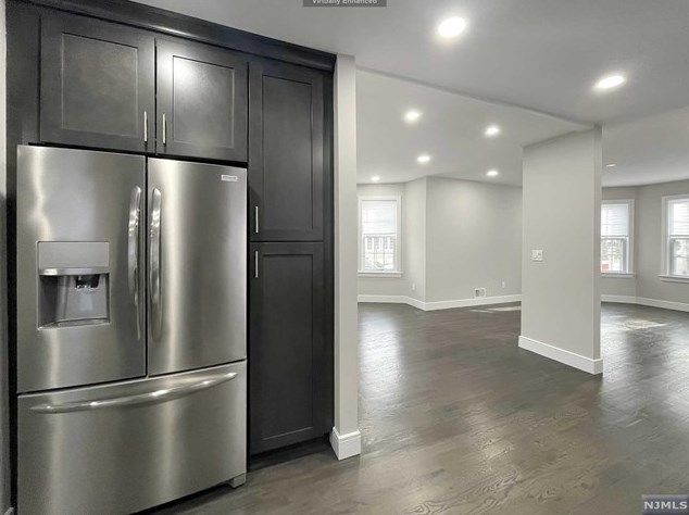 147 Highland Cross, Rutherford NJ  07070-2105 exterior