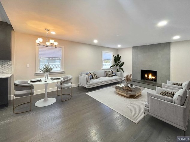 147 Highland Cross, Rutherford NJ  07070-2105 exterior