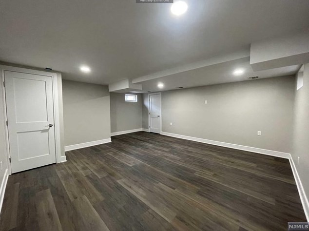 147 Highland Cross, Rutherford NJ  07070-2105 exterior