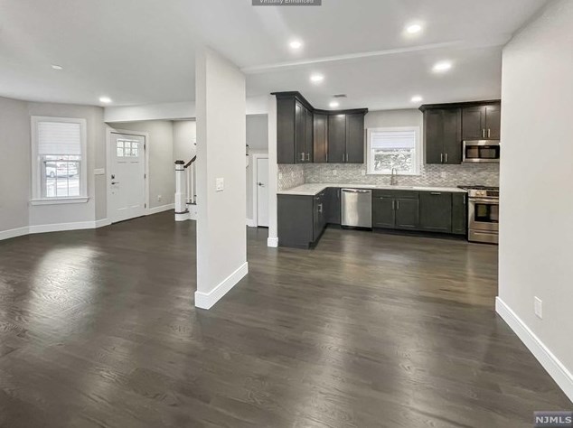 147 Highland Cross, Rutherford NJ  07070-2105 exterior