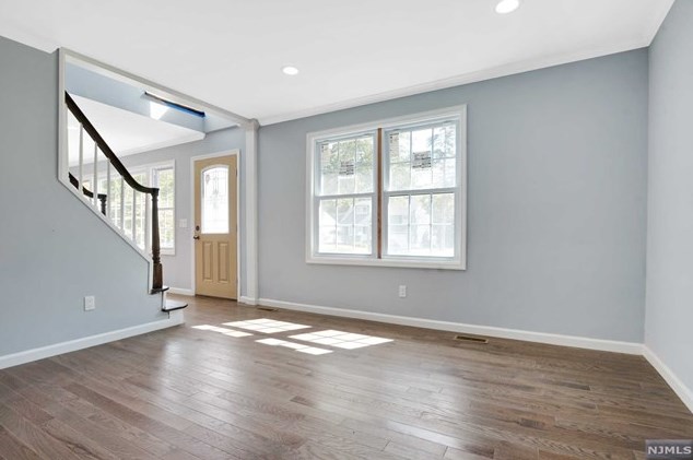 138 Vernon Ter, Westfield NJ  07090-2227 exterior