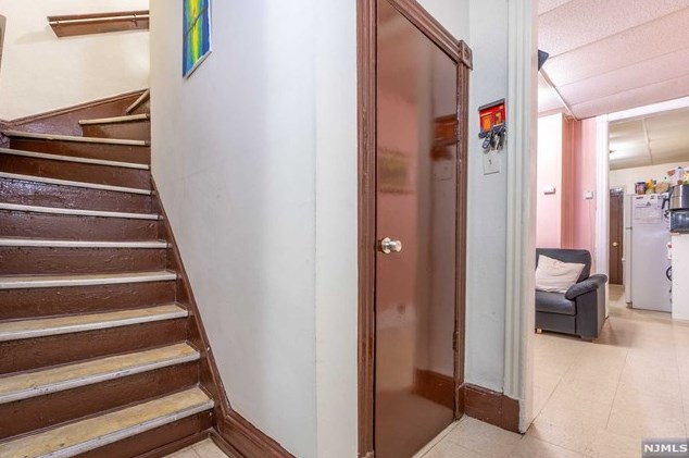 73 Virginia Ave, Jersey City NJ  07304-2219 exterior