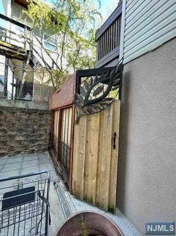 6300 Jefferson St, West New York NJ  07093-5333 exterior