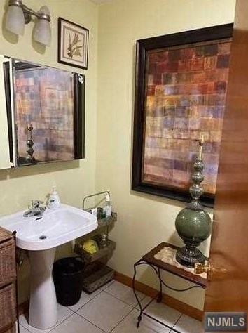 6300 Jefferson St, West New York NJ  07093-5333 exterior