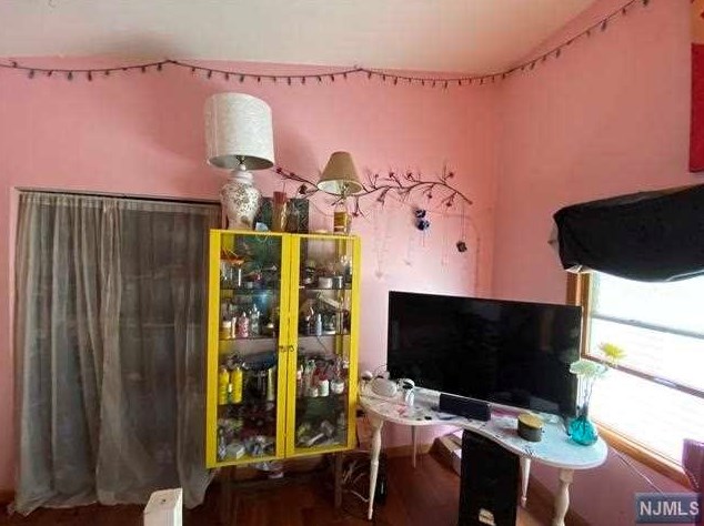 6300 Jefferson St, West New York NJ  07093-5333 exterior