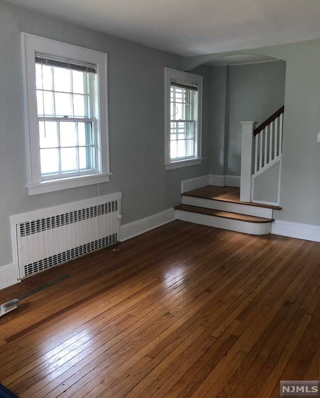 95 Pasadena Pl, Paterson NJ  07506-3329 exterior