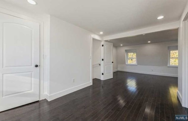 22 Orchard St, Hillsdale NJ  07642-2013 exterior