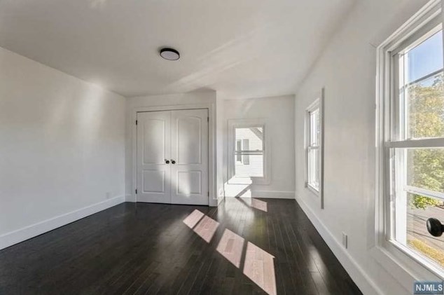 22 Orchard St, Hillsdale NJ  07642-2013 exterior