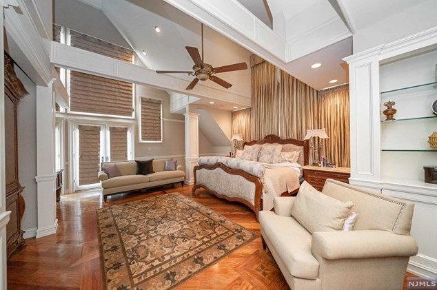 181 Montross Ave, Rutherford NJ  07070-1610 exterior