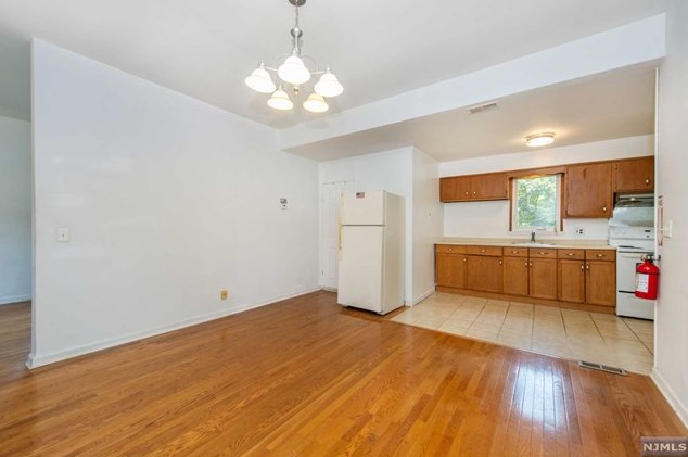 99 Chesapeake Ave, Lake Hiawatha NJ  07034-1715 exterior