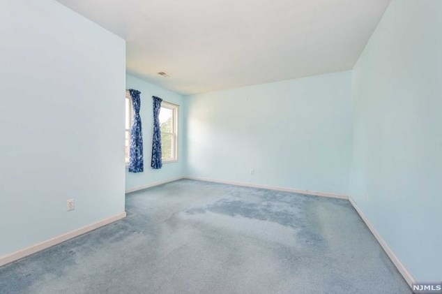 99 Chesapeake Ave, Lake Hiawatha NJ  07034-1715 exterior