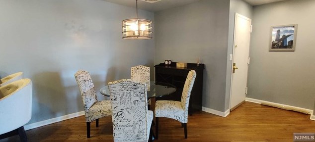364 Palisade Ave, Cliffside Park NJ  07010-2778 exterior