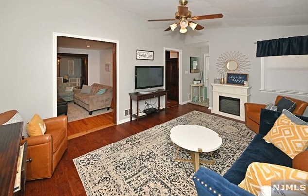 67 Demarest Ave, Hillsdale NJ  07642-2856 exterior