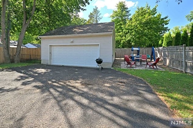 67 Demarest Ave, Hillsdale NJ  07642-2856 exterior