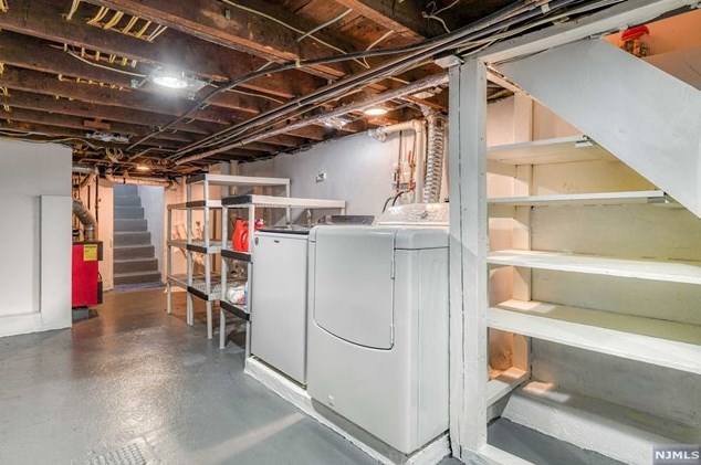 91 Barbara St, Newark NJ 07105-3302 exterior