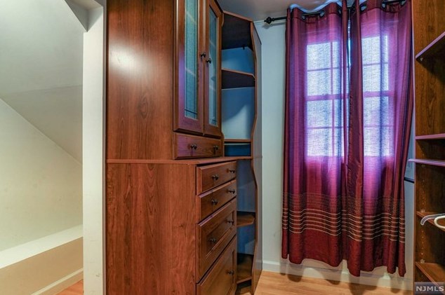 91 Barbara St, Newark NJ 07105-3302 exterior