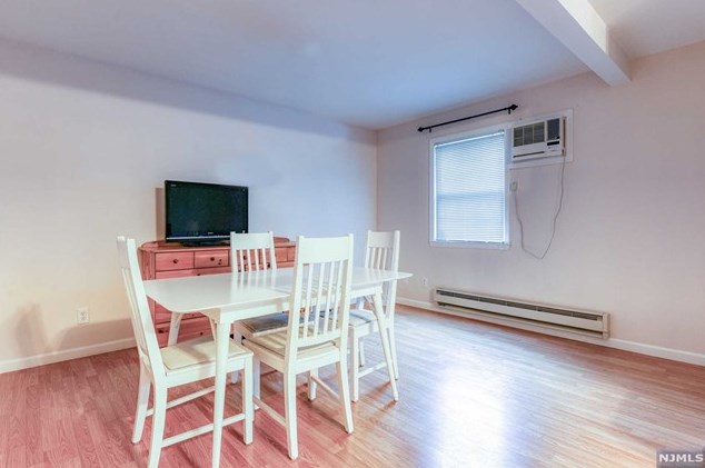 91 Barbara St, Newark NJ 07105-3302 exterior