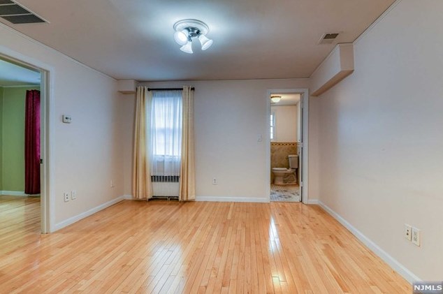 91 Barbara St, Newark NJ 07105-3302 exterior