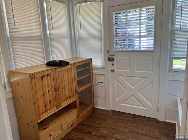 222 Tom Hunter Rd, West Fort Lee NJ  07024-5302 exterior