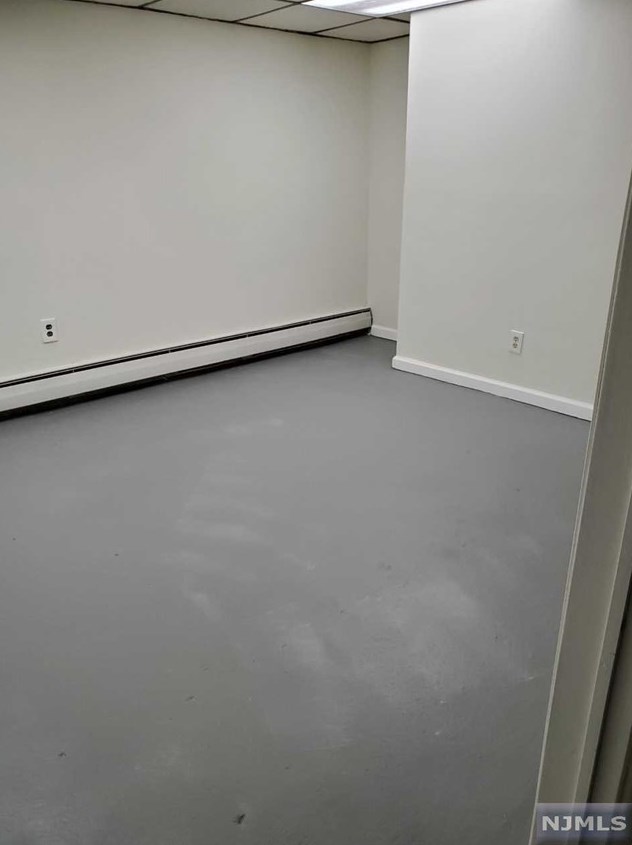 465 Meer Ave, Wyckoff NJ  07481-1837 exterior