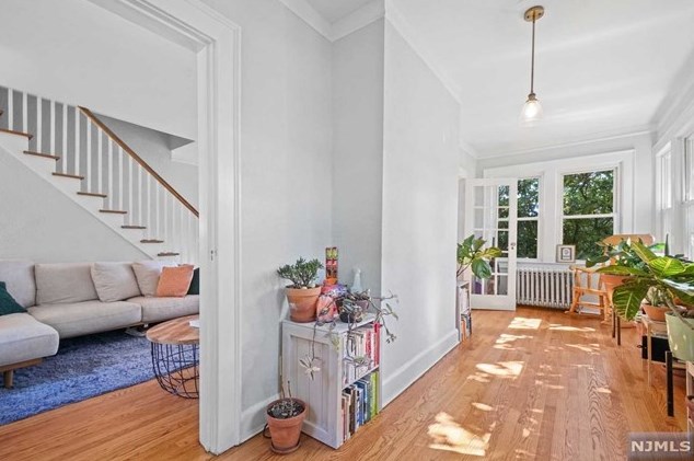 85 Pascack Rd, Hillsdale NJ  07642-1300 exterior