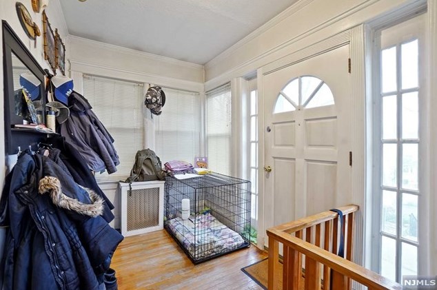 436 Chestnut St, Ridgefield NJ  07657-2606 exterior