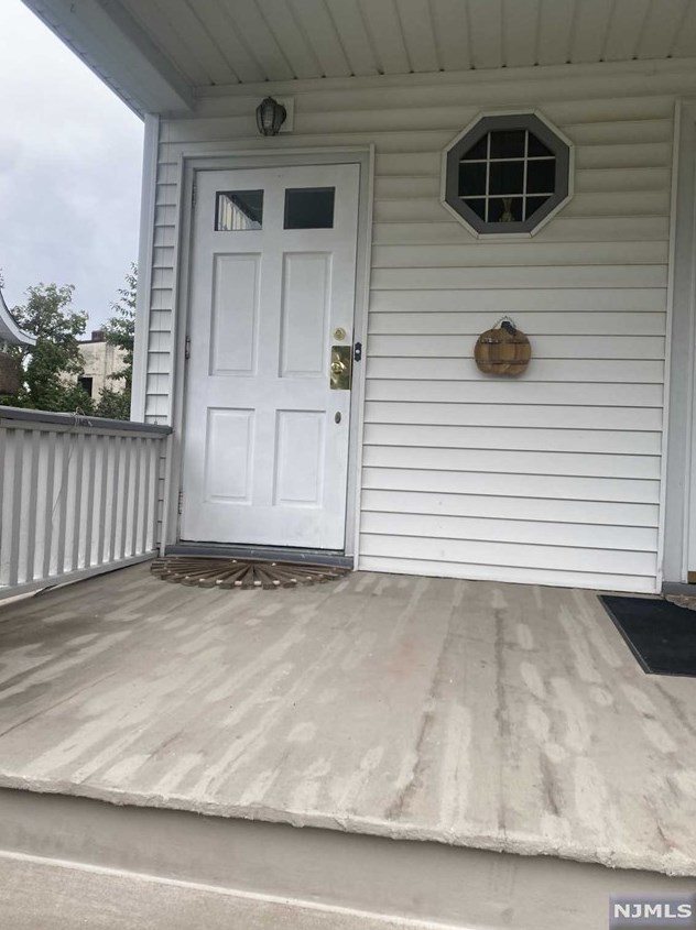 161 Arlington Ave, Paterson NJ  07502-2513 exterior