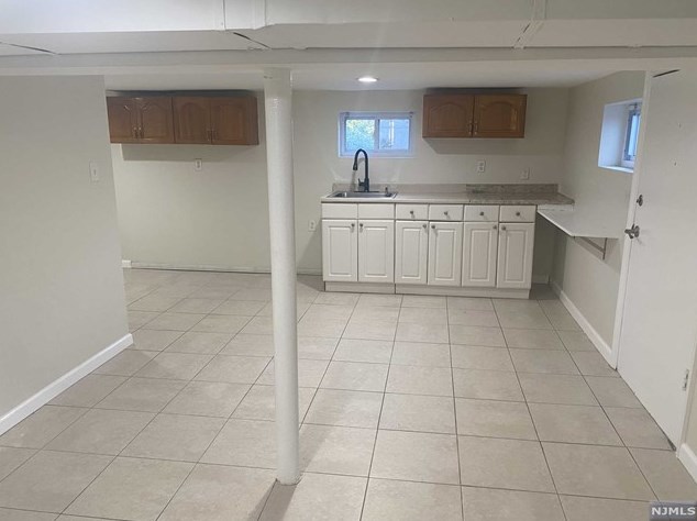 43 Garden St, Bergenfield NJ  07621-2743 exterior