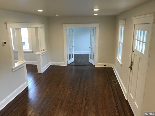 43 Garden St, Bergenfield NJ  07621-2743 exterior