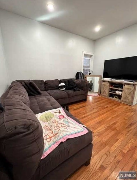 5218 Park Ave, West New York NJ  07093-3513 exterior