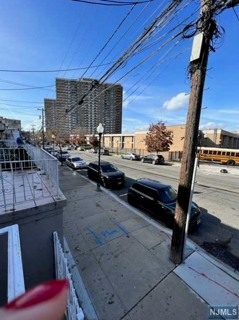 5218 Park Ave, West New York NJ  07093-3513 exterior