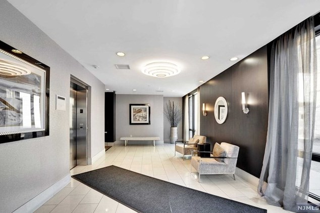 63 Eton Row, Union City, NJ 07086