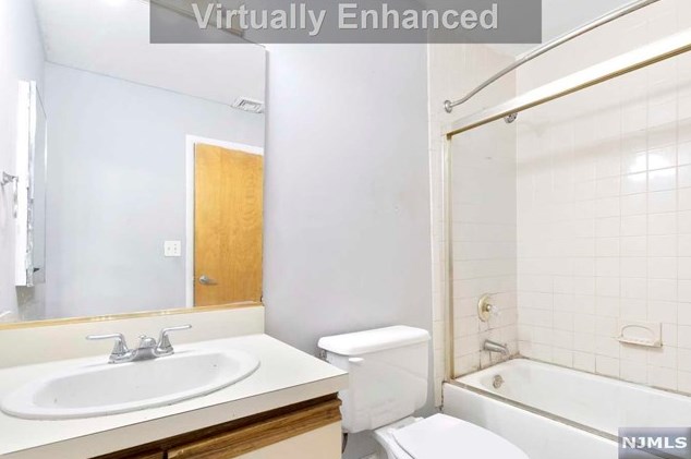 20 Mevan Ave, Englewood NJ  07631-3863 exterior