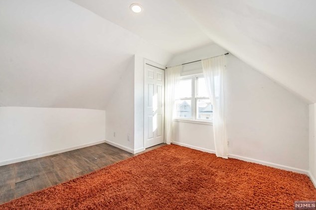 6 Prescott Ave, Clifton NJ 07011-2308 exterior