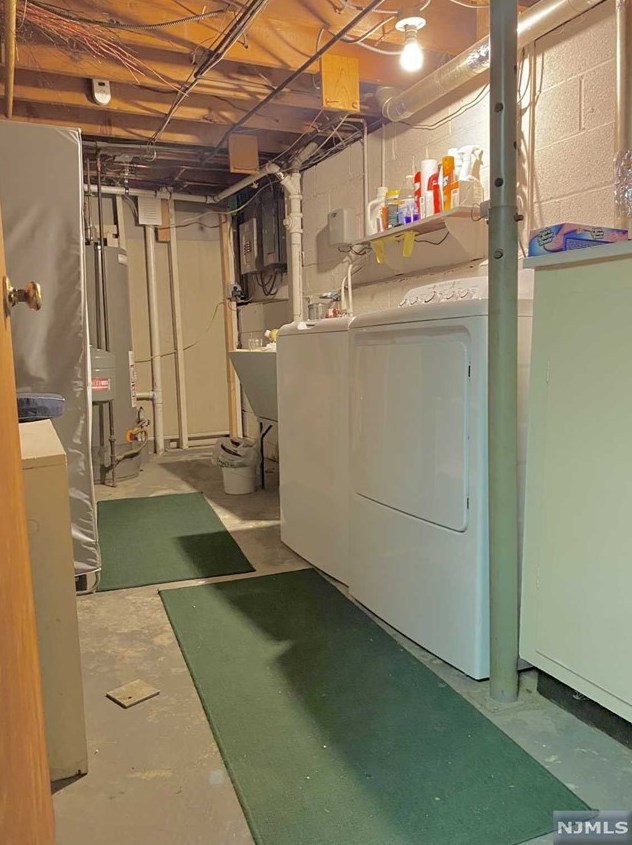 44 Hobart Ave, Rutherford NJ  07070-1408 exterior